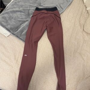 Women’s alo leggings